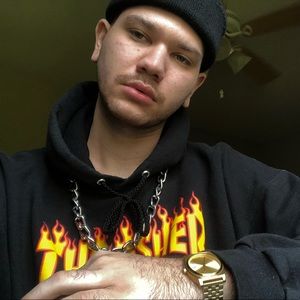 Meet your Posher, Julian